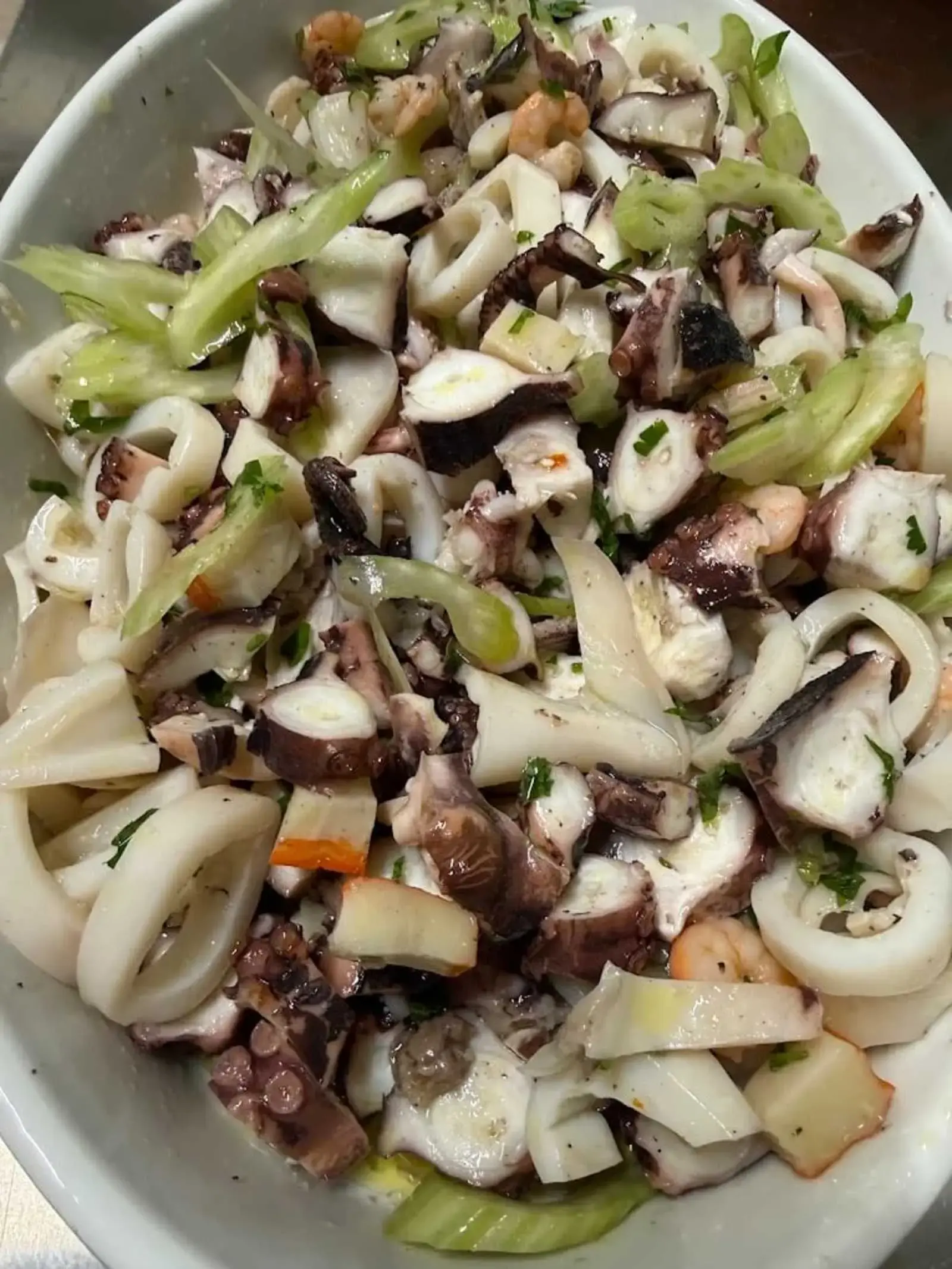 Insalata di mare con polpo e calamari della Gastronomia Zio Paperone